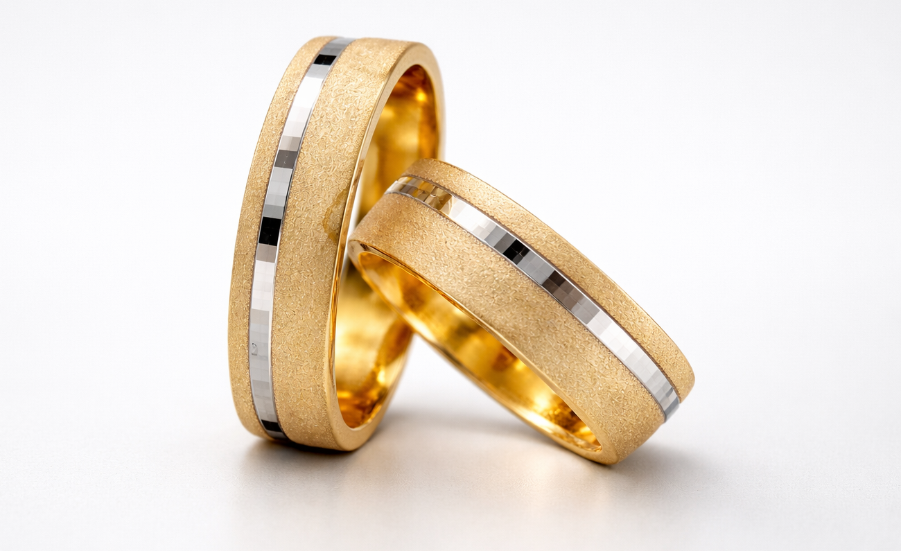 Gold and silver wedding ring